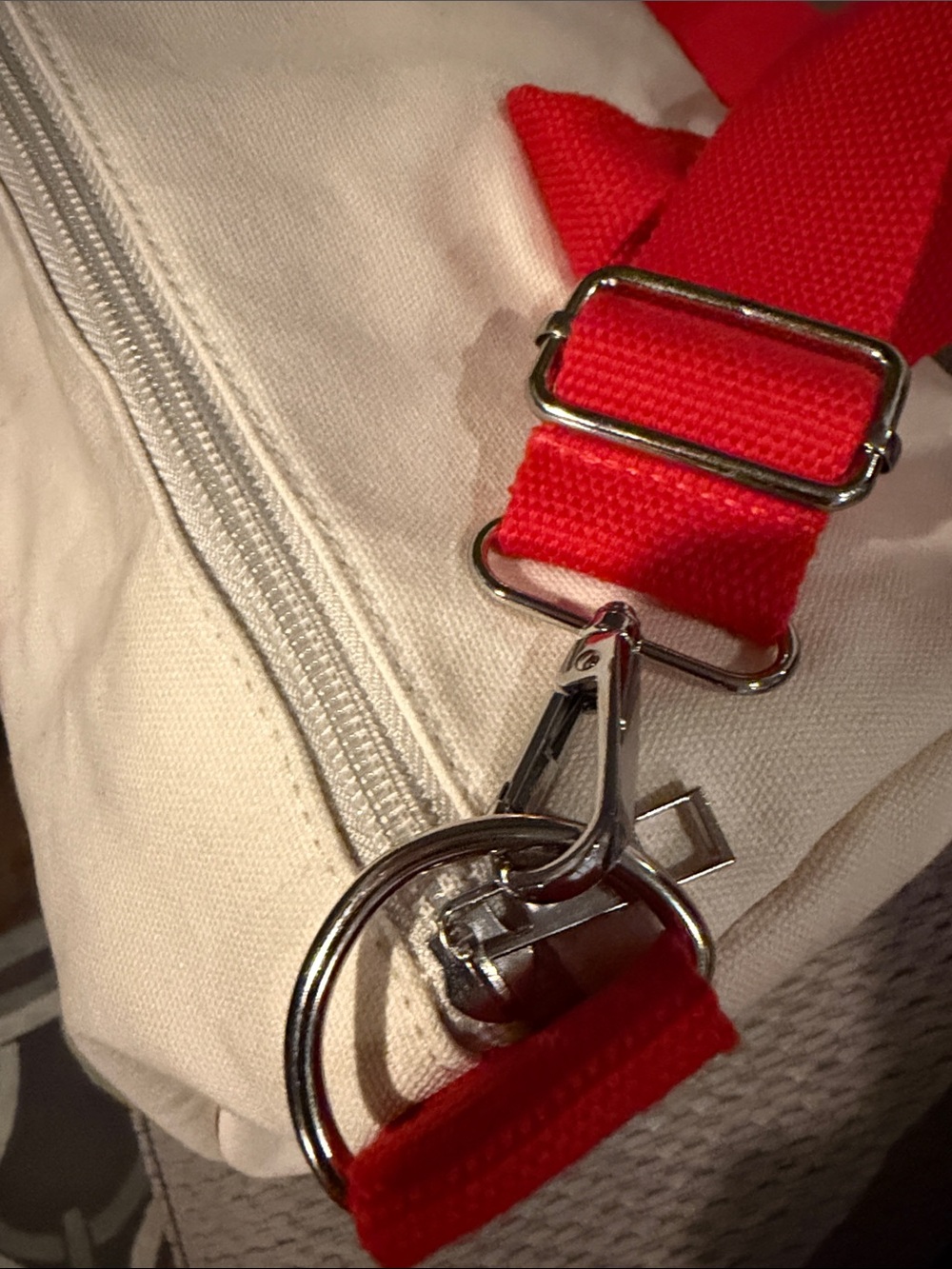 St Barths Canvas Tote Bag in Ivory and Red (Dave Matthew’s resort) - Picture 7 of 11